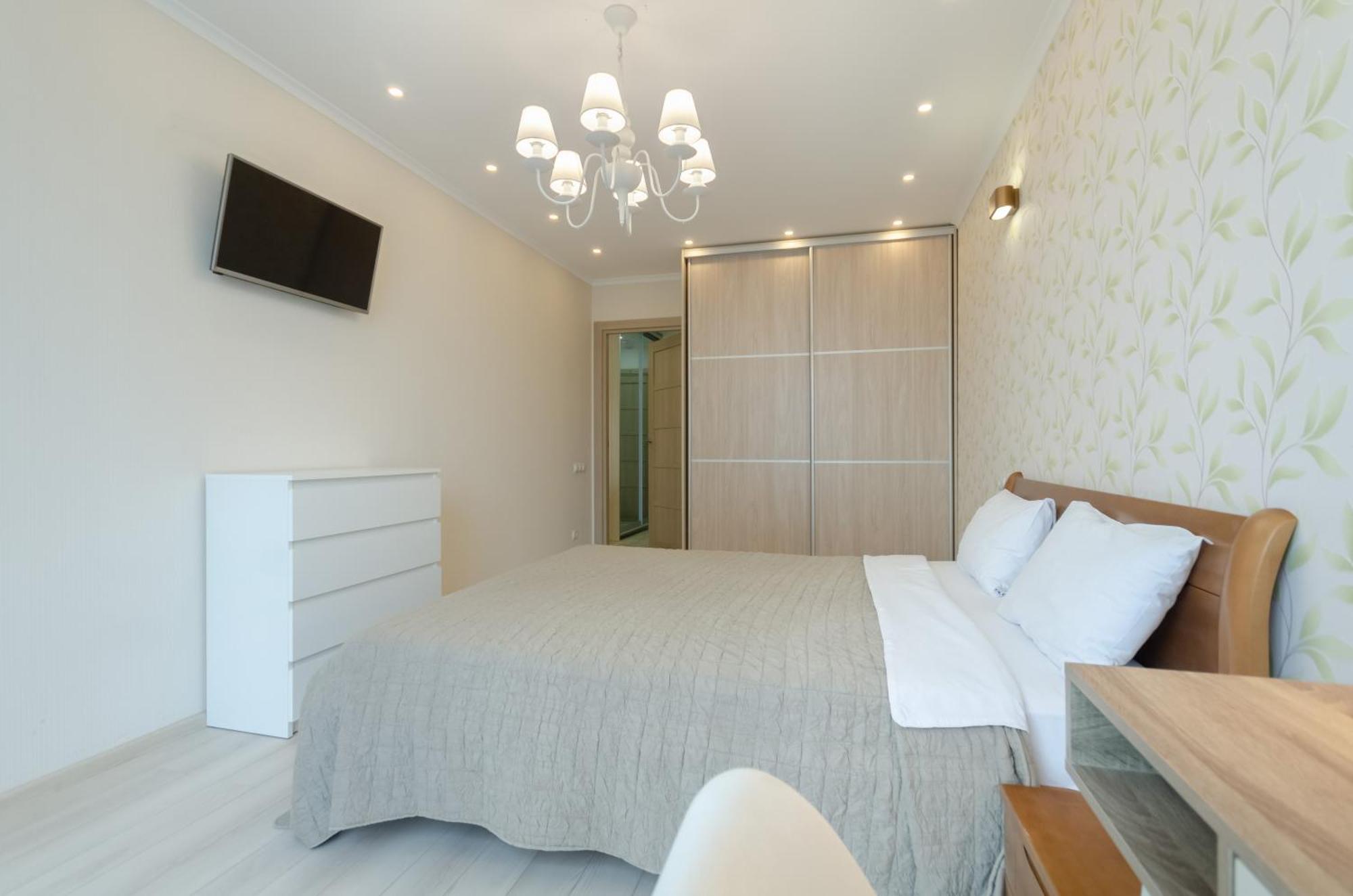 Petrovdom Apartments 3-143 In Rc Central Park, 7 John Mccain Street Kiev Bagian luar foto