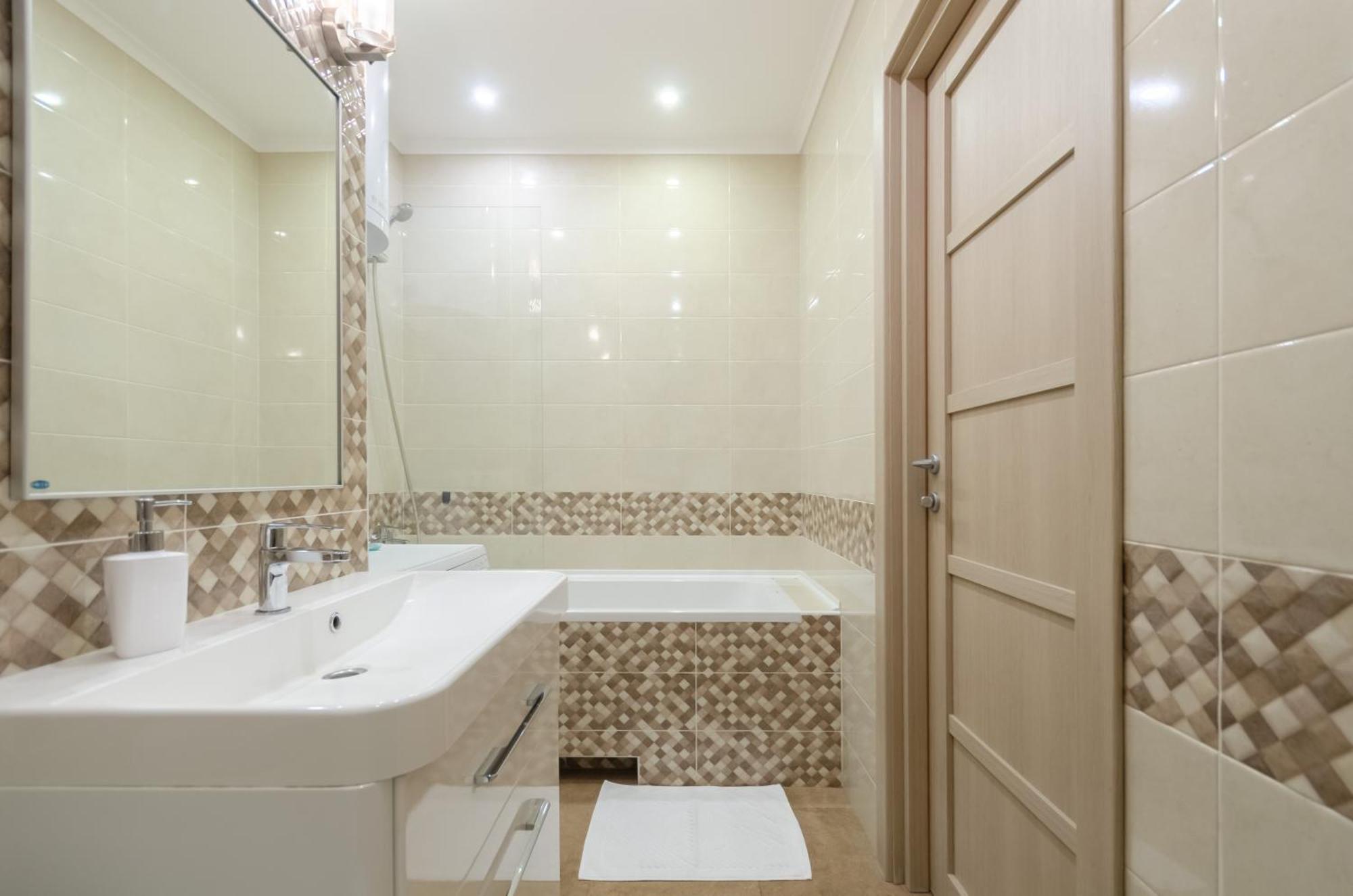 Petrovdom Apartments 3-143 In Rc Central Park, 7 John Mccain Street Kiev Bagian luar foto